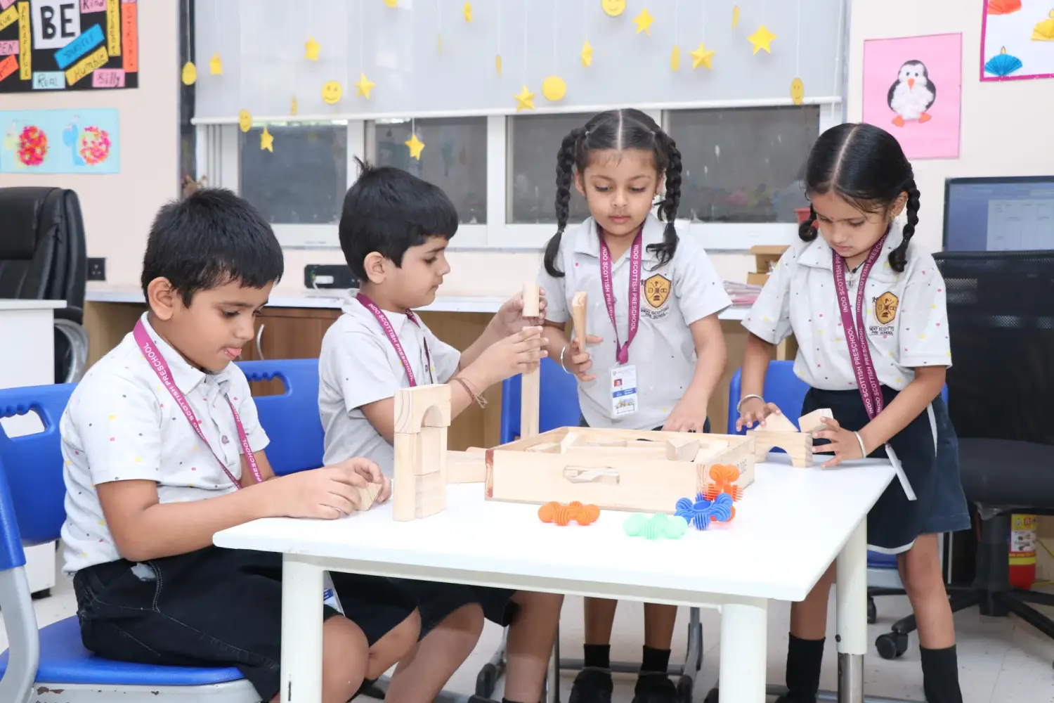 indo scots kids studying